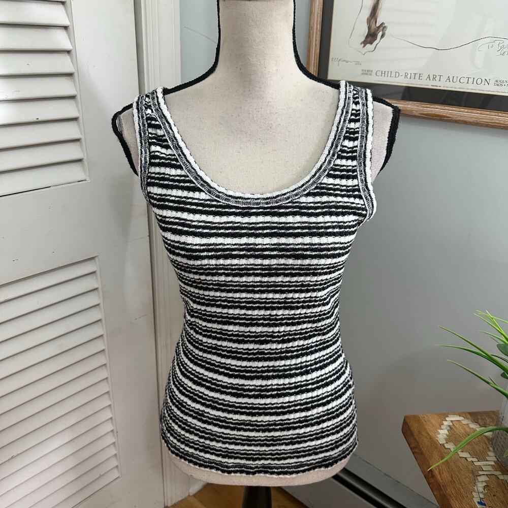 Everlane Sweater Vest Womens Small Black White Scoop Neck Fitted Tank Coquette